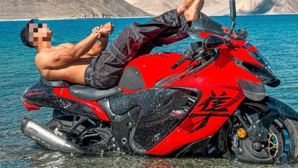 superbike riders at ladakh pangong tso lake