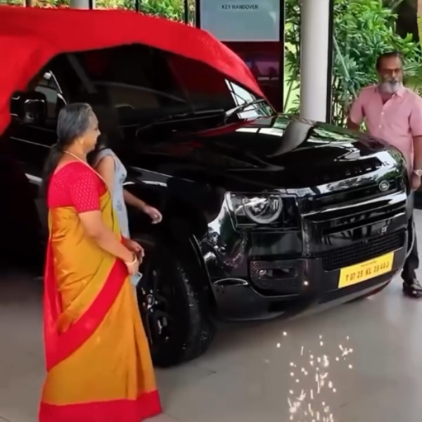 actor unni mukundan bought luxury cars