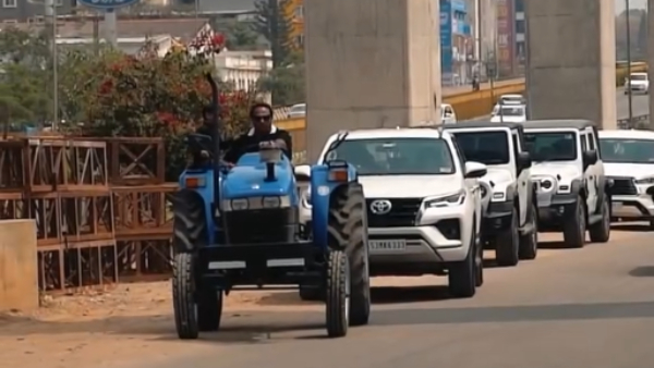 Man Came In Tractor To Take Delivery