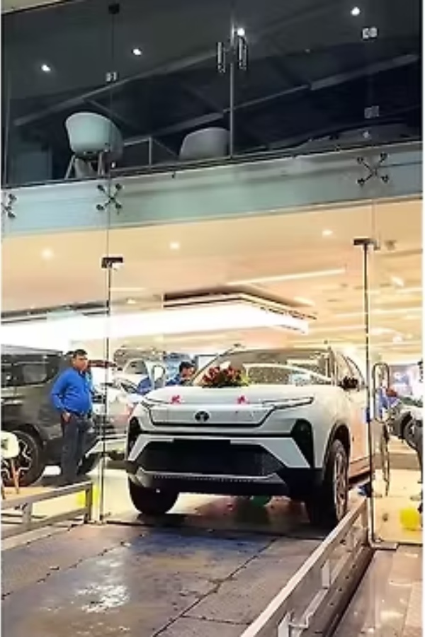 tata harrier ev