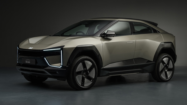 Mahindra BE 6 and Xev 9e Pack Two Delivery