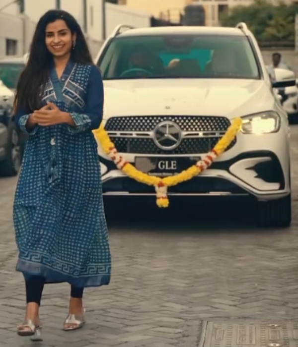 young singer sivaangi bought mercedes-benz gle