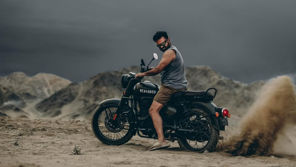 malayalam actor kunchacko boban bike riding in ladakh