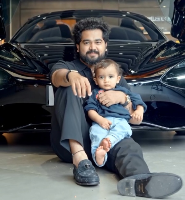 chennai young doctor bought mclaren 750s spider car