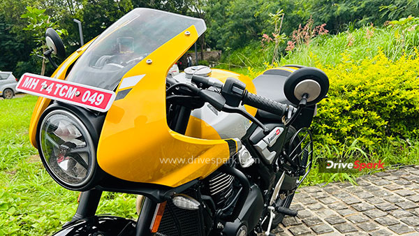 triumph thruxton 400 bike review