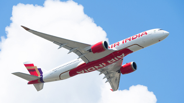 how airplanes are actually fly