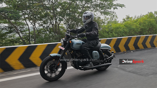 Yezdi Roadster 2025 Review