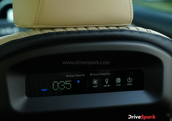 10 lakh rupees cars with smart air purifier