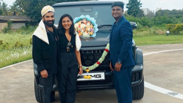 close friends arrived in helicopter for mercedes-amg g63 delivery