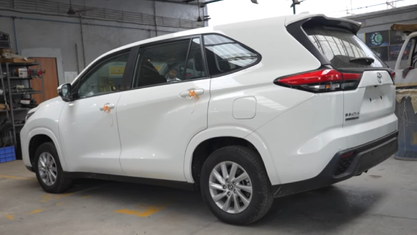 toyota innova hycross customised