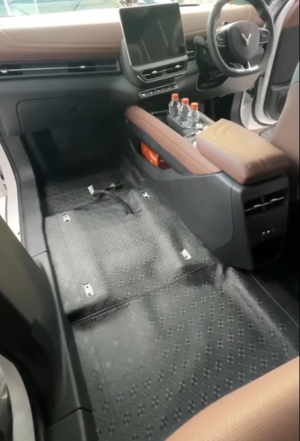 vinfast vf7 electric suv car customisation