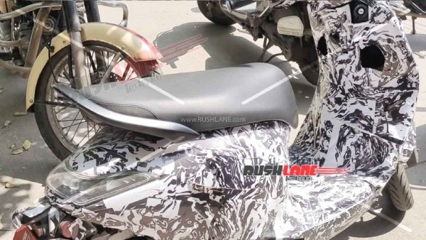 new-gen bajaj chetak electric scooter spy images