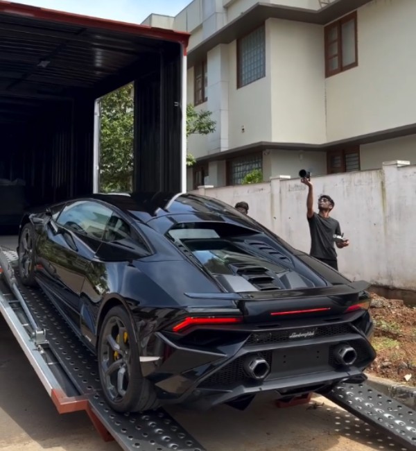 kalyan silks bought lamborghini huracan