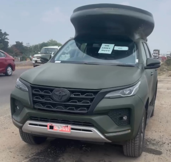 customised toyota fortuner 4x4 cars