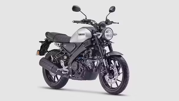 Yamaha XSR 155 Delivery