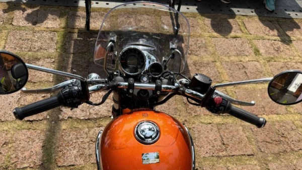 Royal Enfield Meteor 350 Sundowner Edition