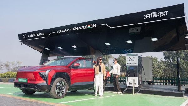 mahindra charge in inaugurates ultra-fast charging network