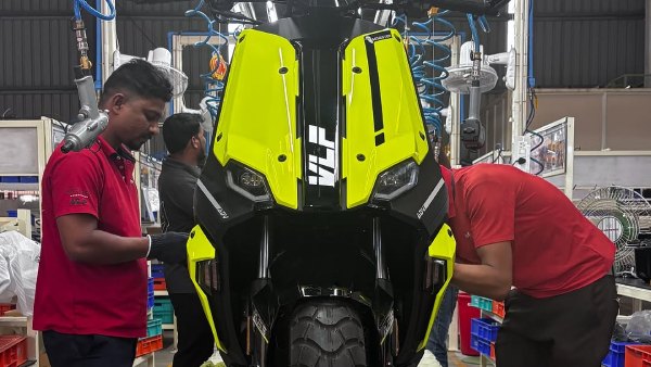 vlf mobster 135 scooter assembly