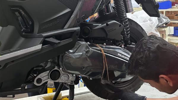 vlf mobster 135 scooter assembly