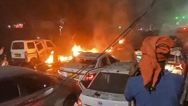 delhi hyundai i20 car blast