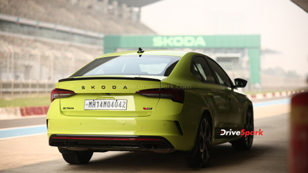 skoda octavia rs car review