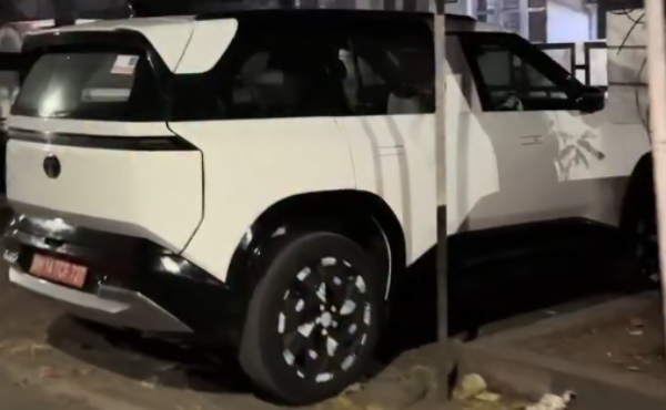 tata sierra suv car spotted