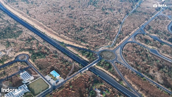 tata harrier and safari petrol cars tested at indore natrax tracks