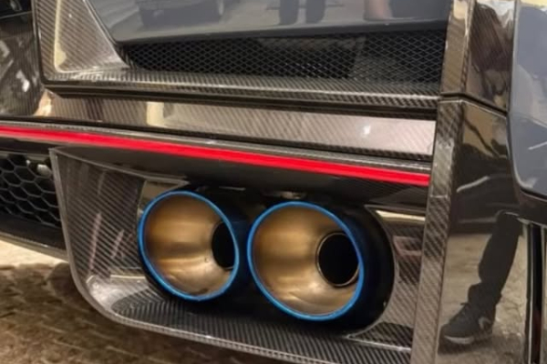 indian businessman yohan poonawalla bought nissan gtr r35 nismo car