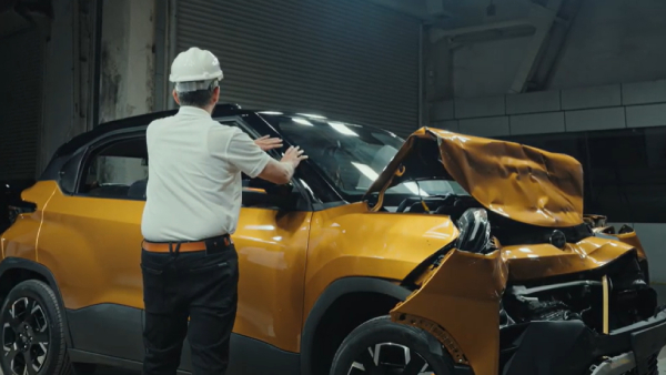 new tata punch crash test with stationary truck