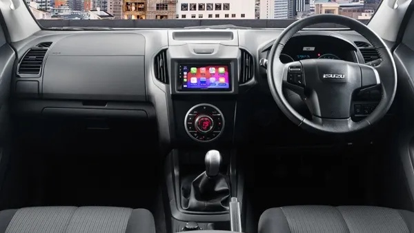 2026 isuzu d-max hi-lander pick-up truck