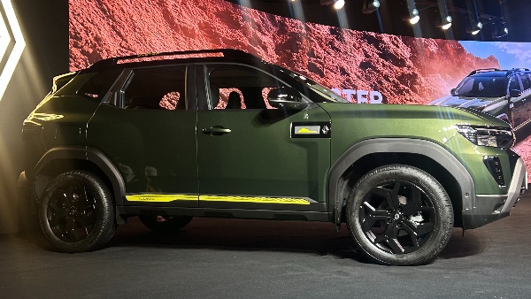 New-gen Renault Duster Side View