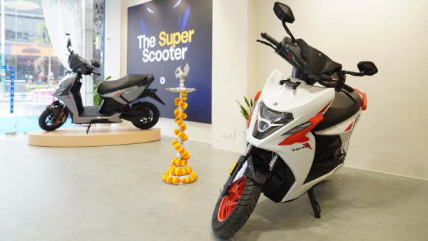 cheapest electric scooters with tft touchscreen display