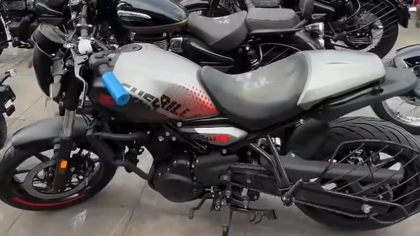 2026 royal enfield introduced new guerrilla 450 at showrooms