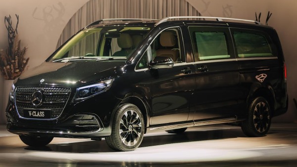 cricketer hardik pandya mercedes-benz v-class car price cricketer hardik pandya mercedes-benz v-class car price