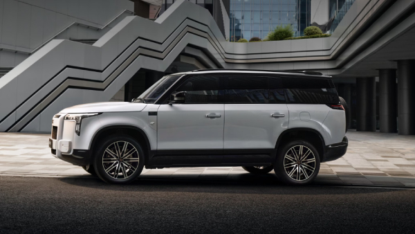 Rox Adamas Hybrid Electric car