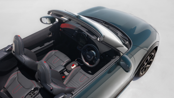 Mini Cooper S Convertible JCW Pack Inside
