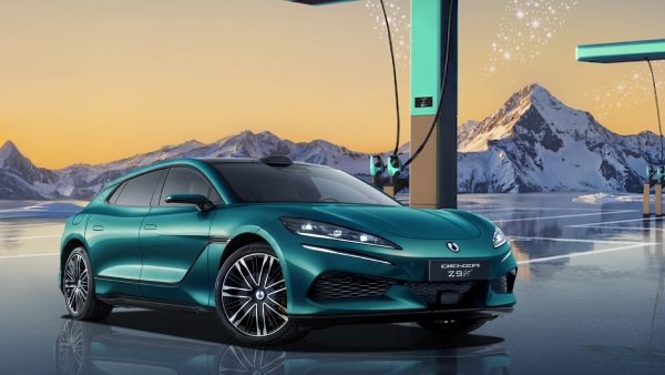 Denza Z9GT EV