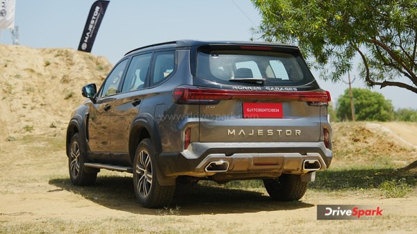 mg majestor suv car test drive review