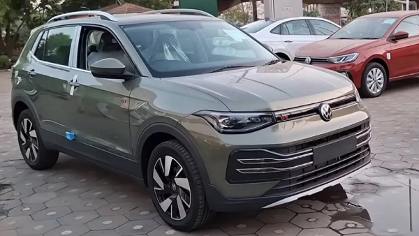 volkswagen taigun facelift gt plus chrome variant at dealership showroom