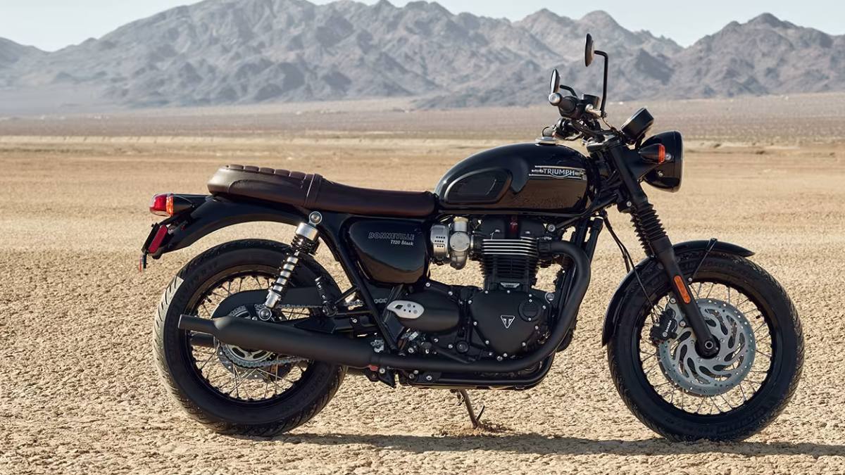 Triumph Bonneville 400 Spied Testing In India Launch Expected Soon 