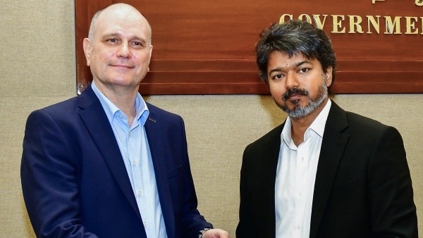 bmw motorrad ceo with r20
