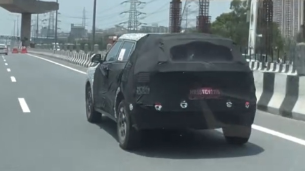 new kia sonet spotted testing new kia sonet spotted testing