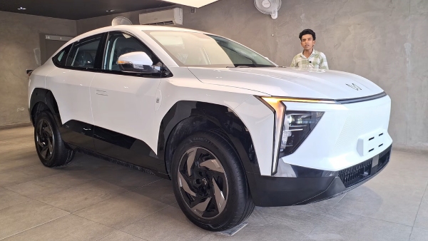 mahindra xev 9e base pack one at dealership showrooms