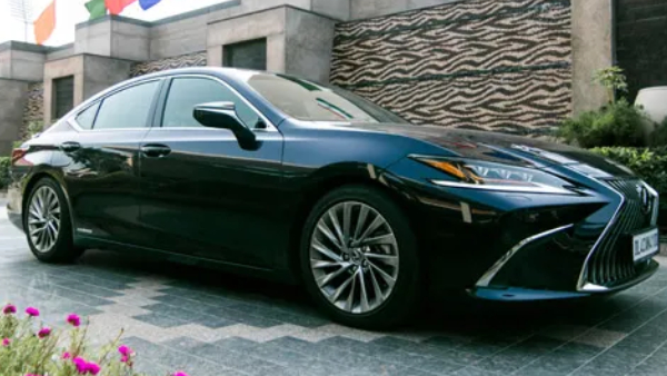 pre-owned luxury cars