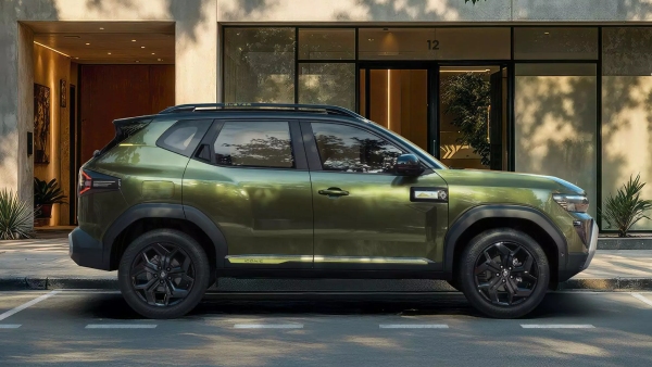 Renault Duster Side Renault Duster Side
