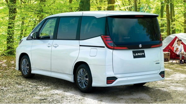 Suzuki Landy Minivan
