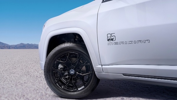 Jeep Meridian Anniversary Edition