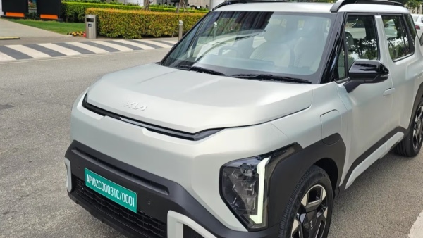 Kia Syros EV design leaked