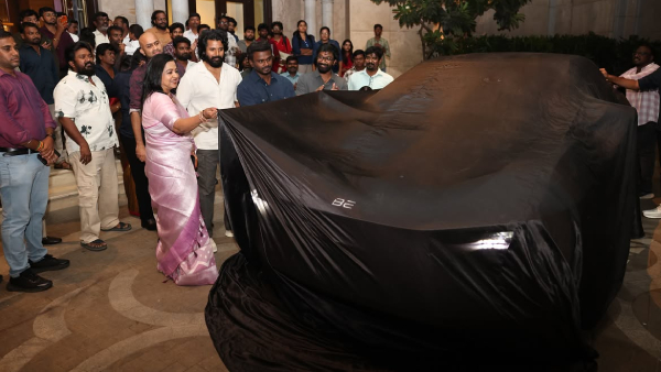 actor sivakarthikeyan gifted mahindra be 6 electric car