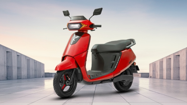 Kinetic DX EV Scooter